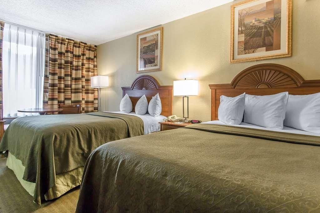 Rodeway Inn Lawton Pokój zdjęcie