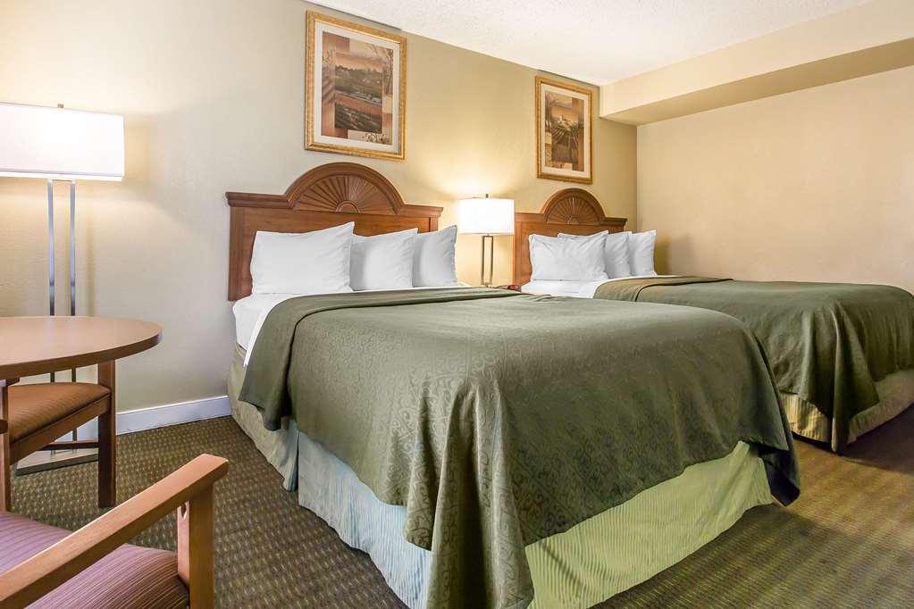 Rodeway Inn Lawton Pokój zdjęcie