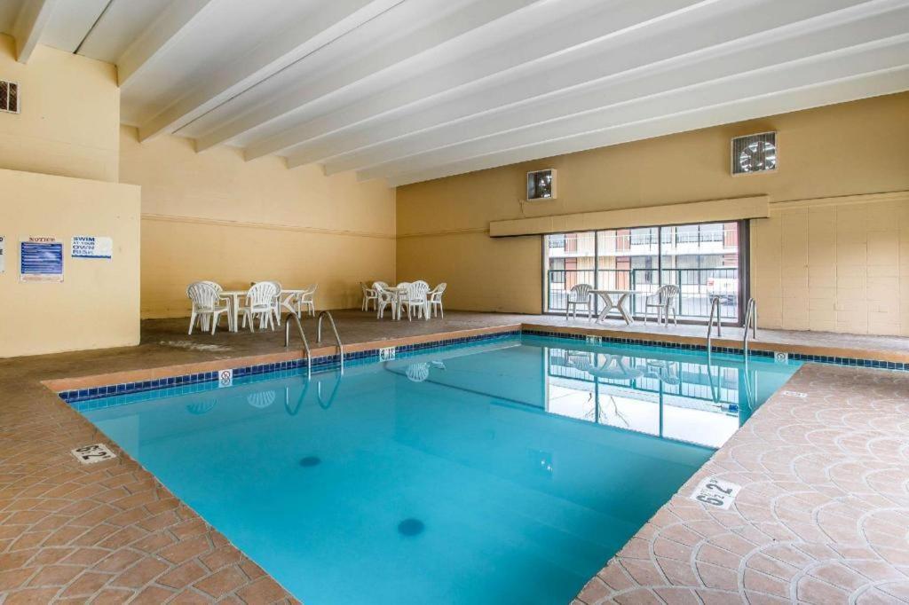 Rodeway Inn Lawton Zewnętrze zdjęcie
